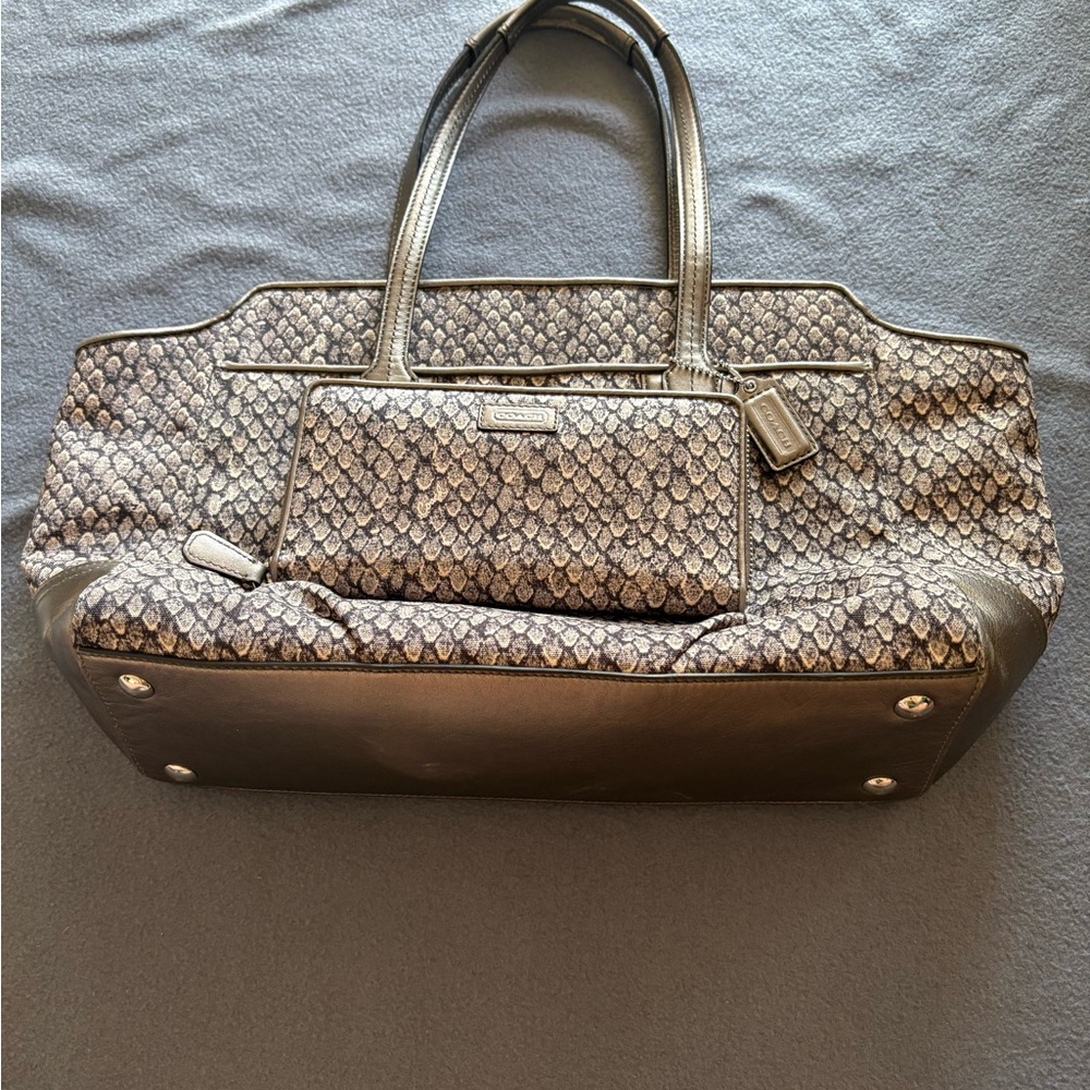 Coach Taylor Snake Print Alexis Tote Carryall w/wallet F26034